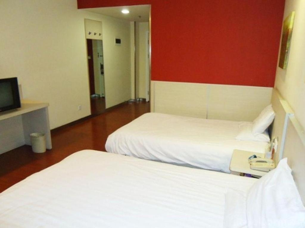 Hanting Hotel Harbin Dongdazhi Street Bagian luar foto