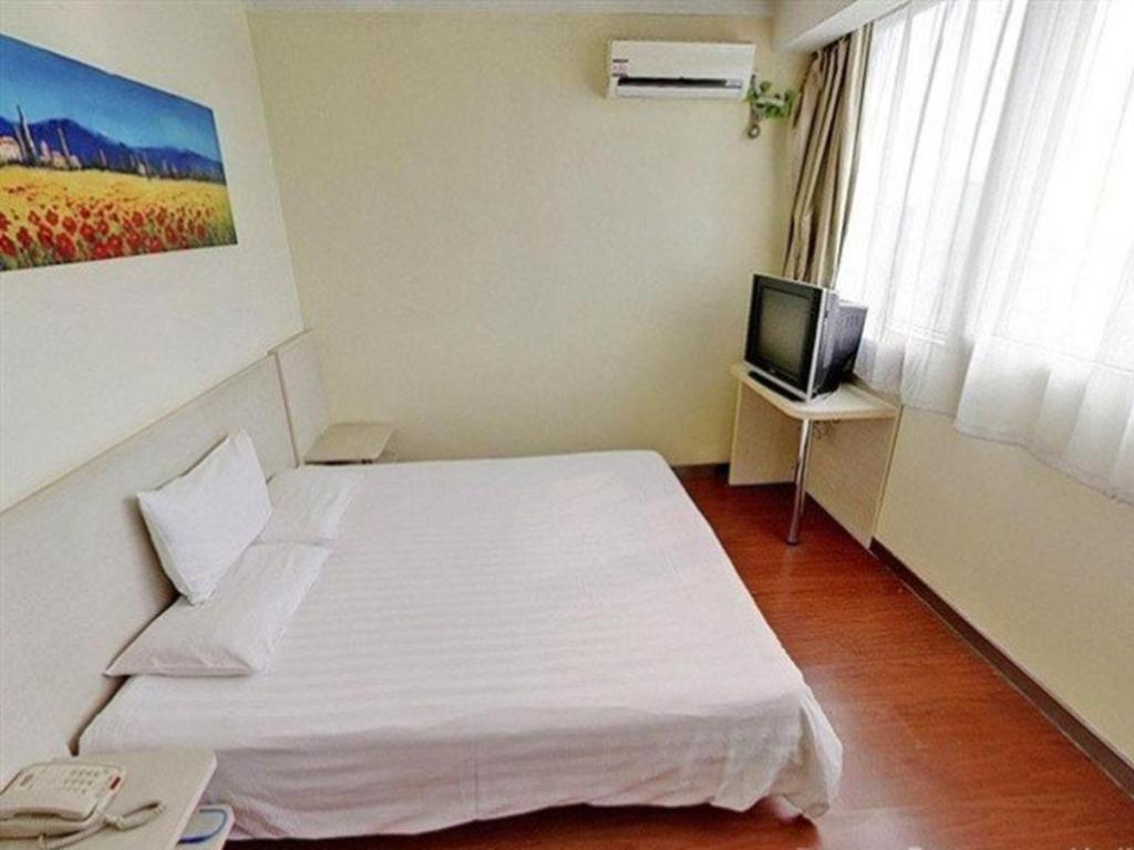 Hanting Hotel Harbin Dongdazhi Street Bagian luar foto